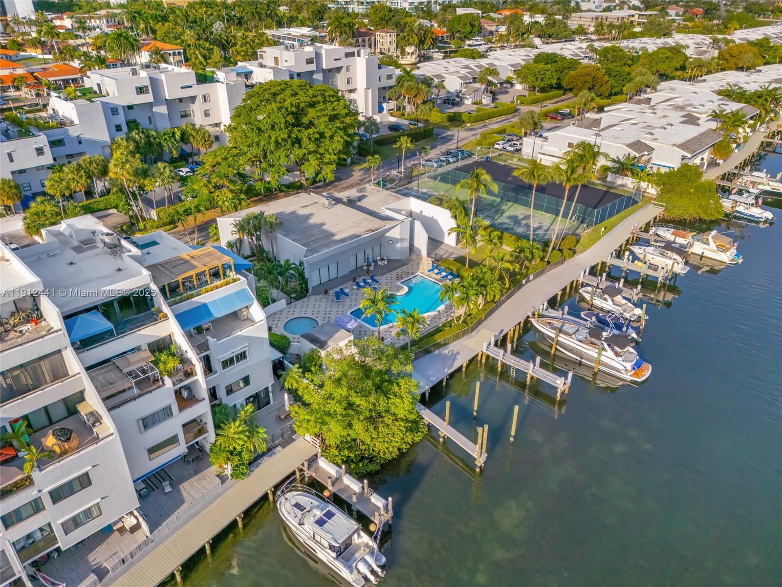 POINCIANA IS YT & RCQ CLU - Residential