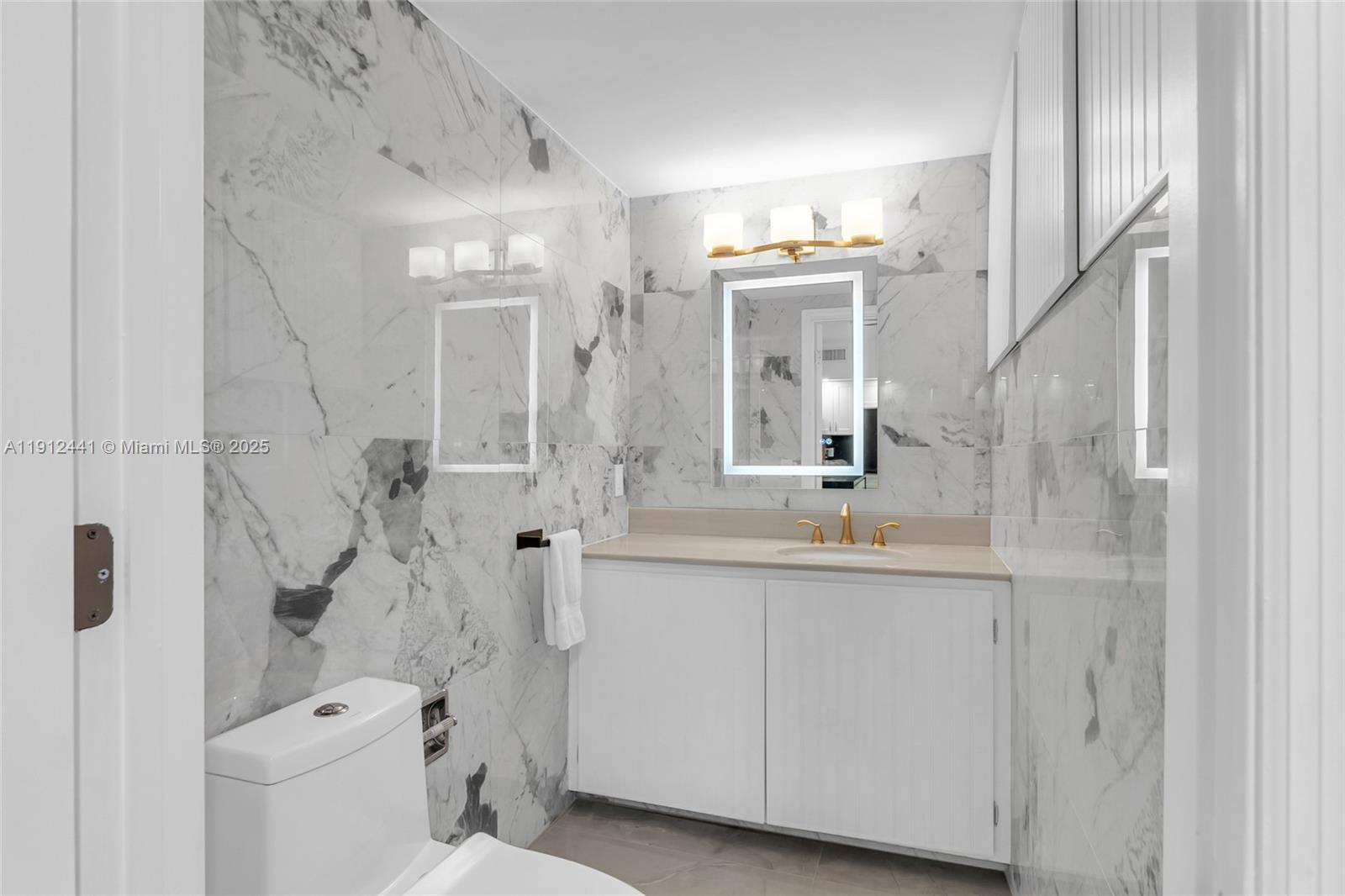 POINCIANA IS YT & RCQ CLU - Residential