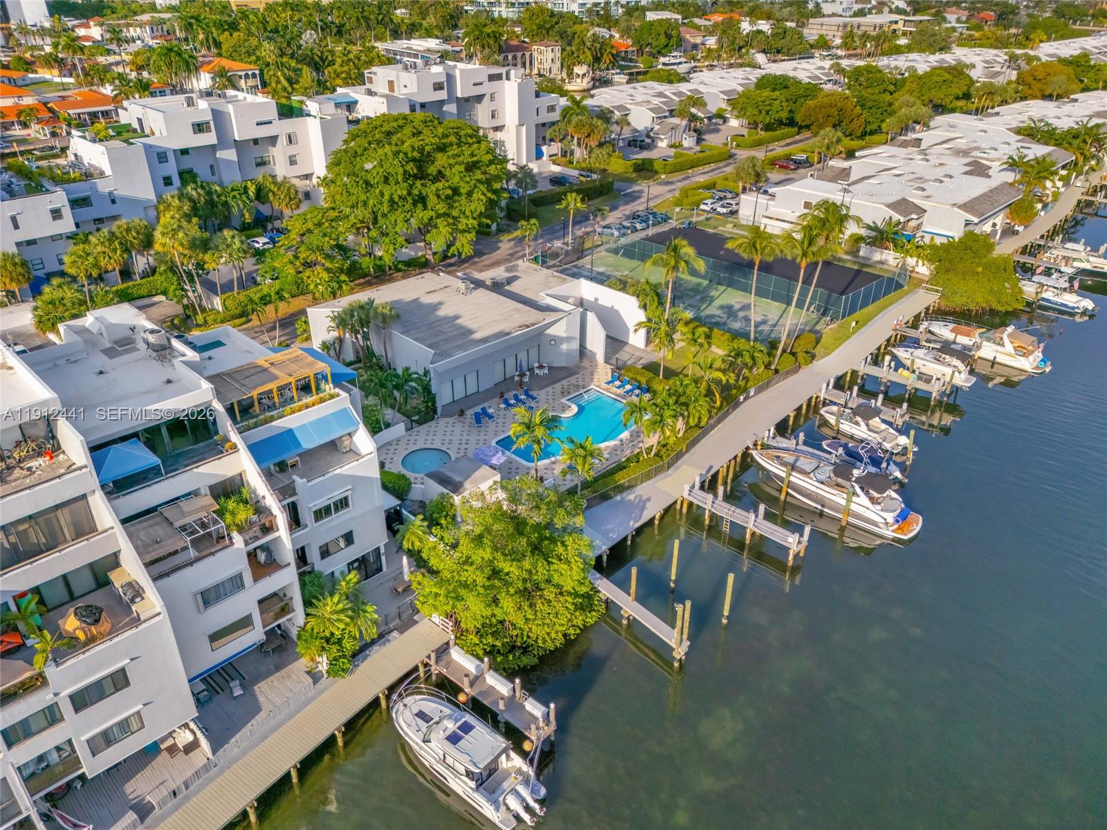 POINCIANA IS YT & RCQ CLU - Residential