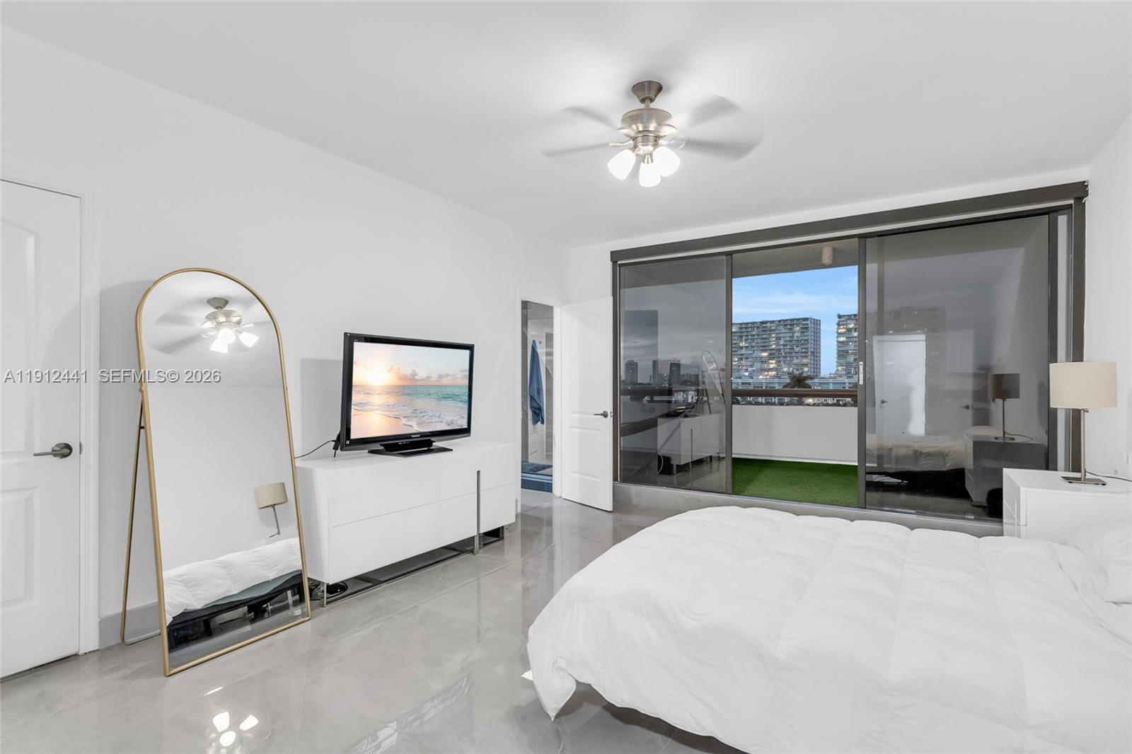 POINCIANA IS YT & RCQ CLU - Residential