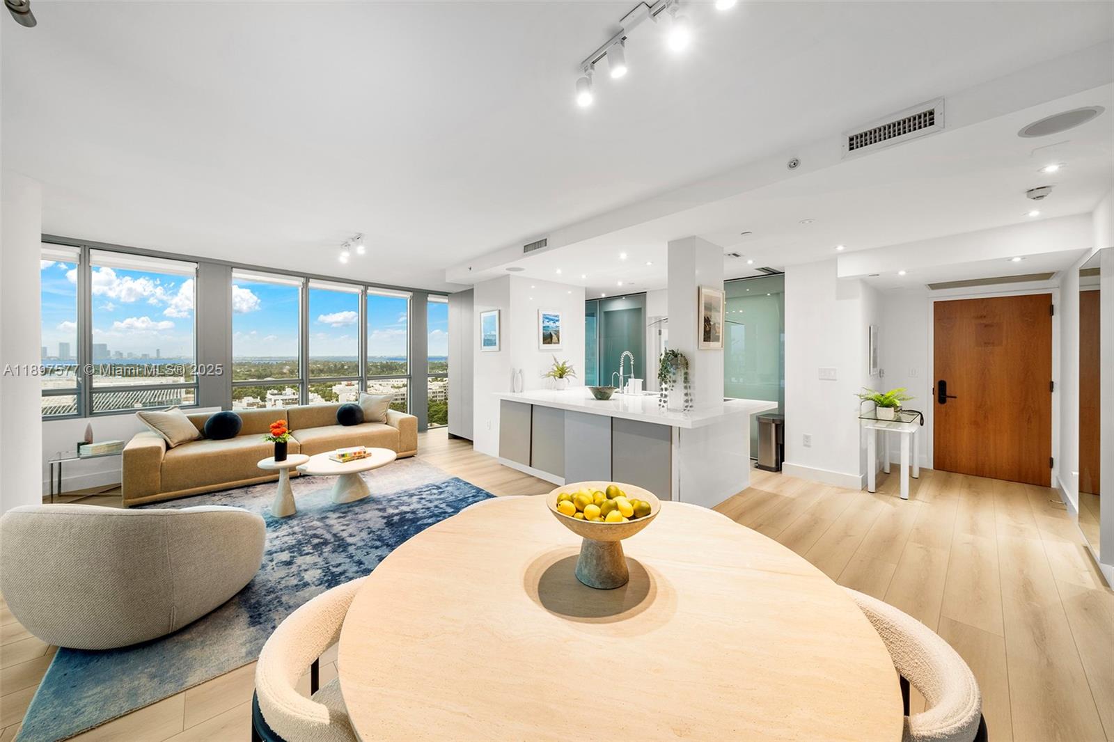 SETAI RESORT & RESIDENCES - Residential Lease