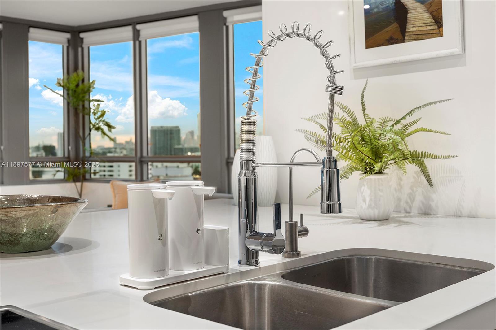 SETAI RESORT & RESIDENCES - Residential Lease