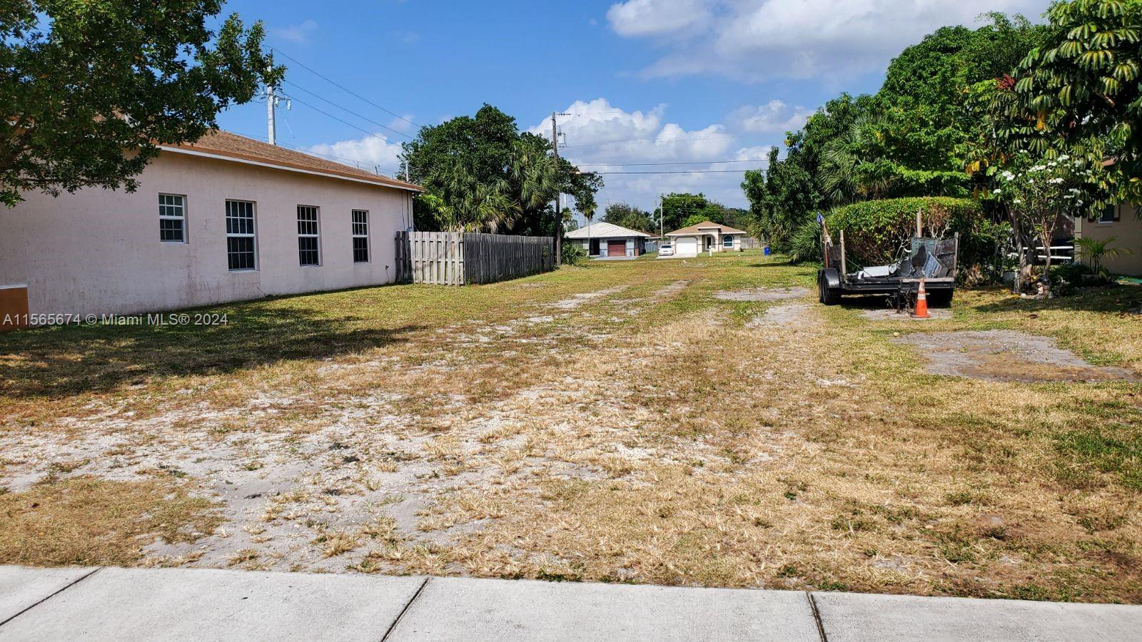 Property for Sale at 285 Sw 3rd St St, Deerfield Beach, Broward County, Florida -  - $125,000