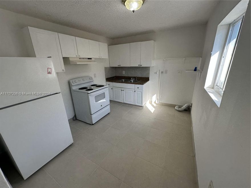 COMPLETELY REMOLDED HOME IN FLORIDA CITY Section 8! Section 8 Section 8. NEW NEW NEW - Owner remolded from head to toe! Beautifully remolded kitchen, bathroom and FLOORS, impact windows , central AC and a new roof . A MUST SEE!!