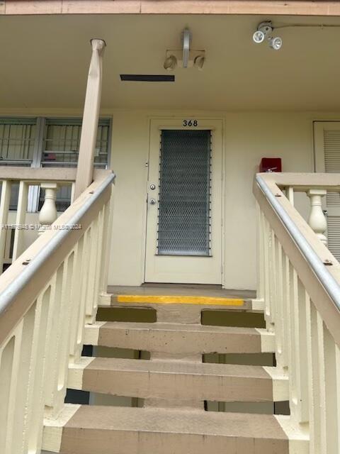 Rental Property at 368 Windsor P 368, West Palm Beach, Palm Beach County, Florida - Bedrooms: 1 
Bathrooms: 1  - $1,500 MO.
