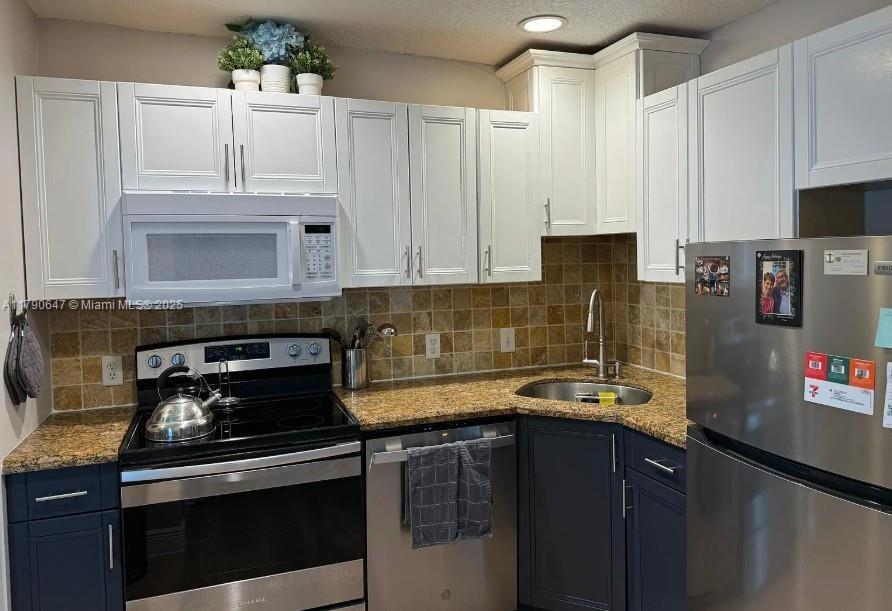 Rental Property at 11789 Nw 30th St 203A, Coral Springs, Broward County, Florida - Bedrooms: 2 
Bathrooms: 2  - $2,050 MO.