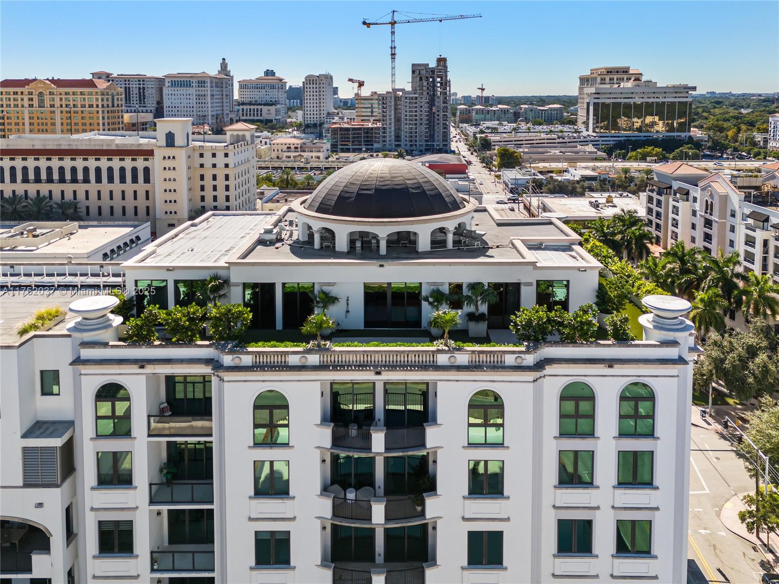 GIRALDA PLACE CONDO - Residential