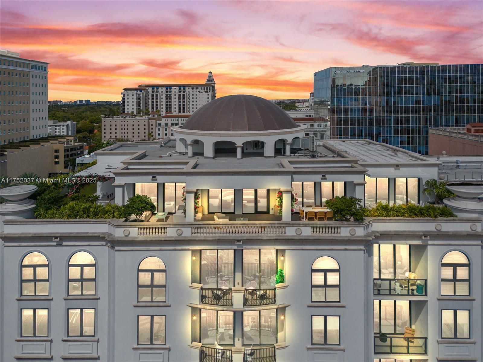 GIRALDA PLACE CONDO - Residential