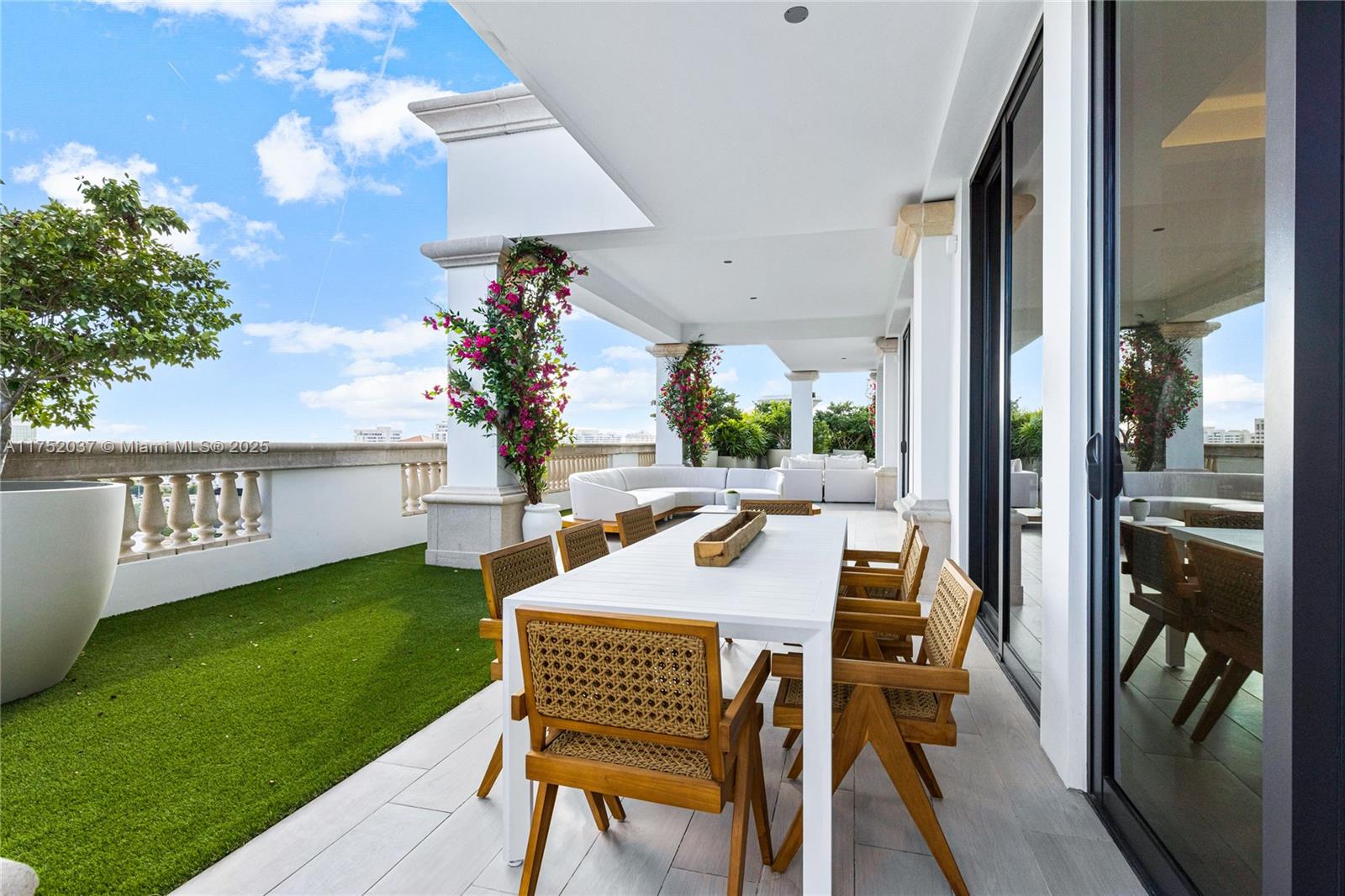 GIRALDA PLACE CONDO - Residential