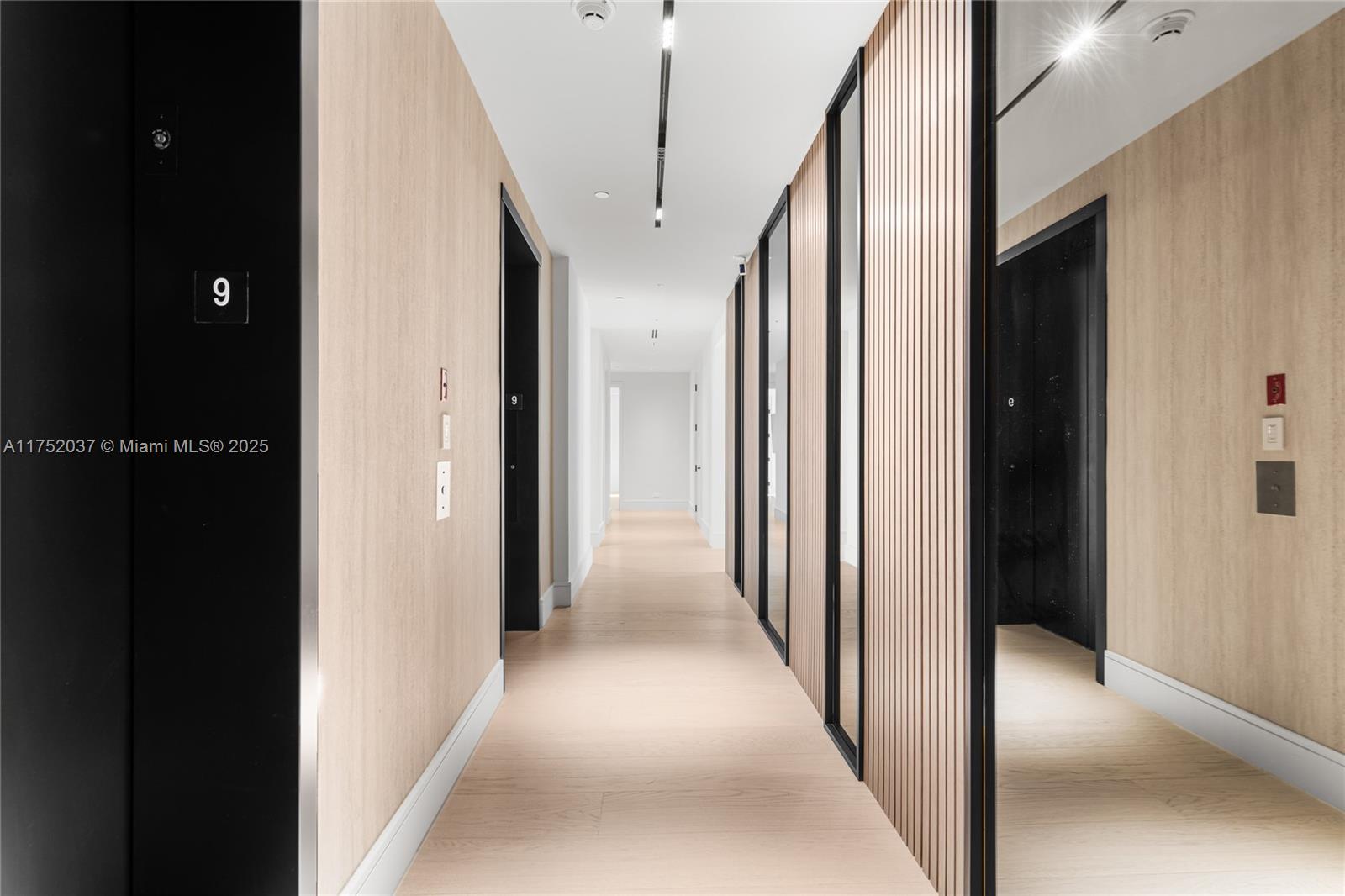 GIRALDA PLACE CONDO - Residential