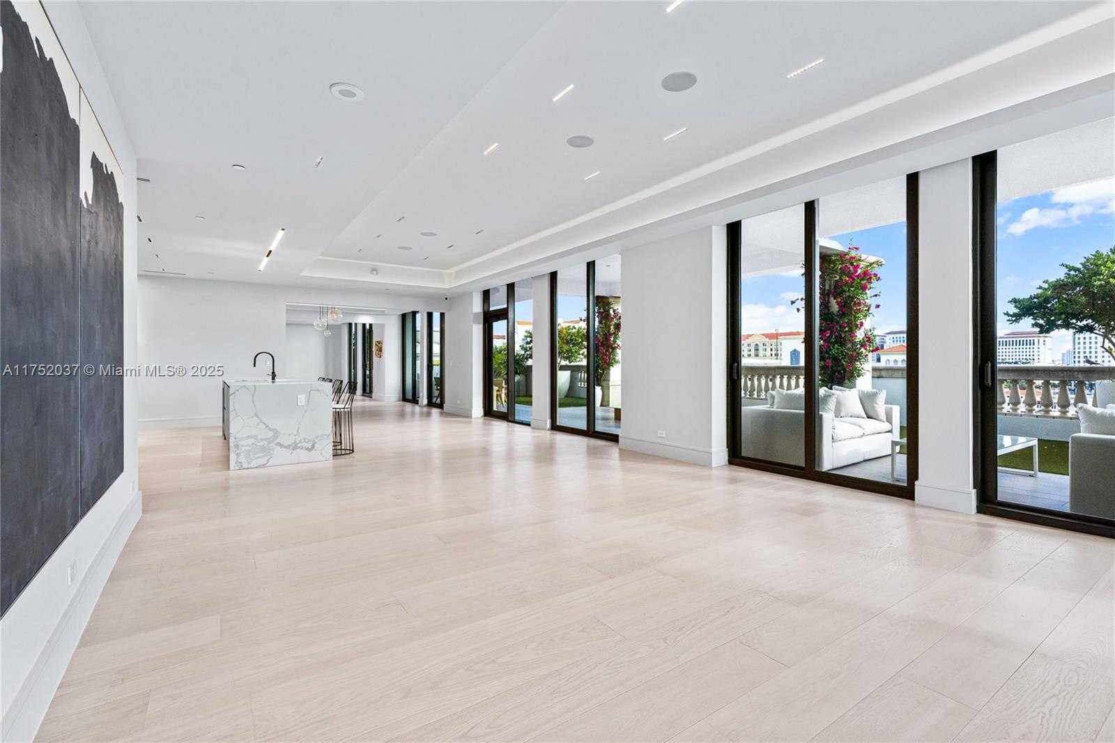 GIRALDA PLACE CONDO - Residential