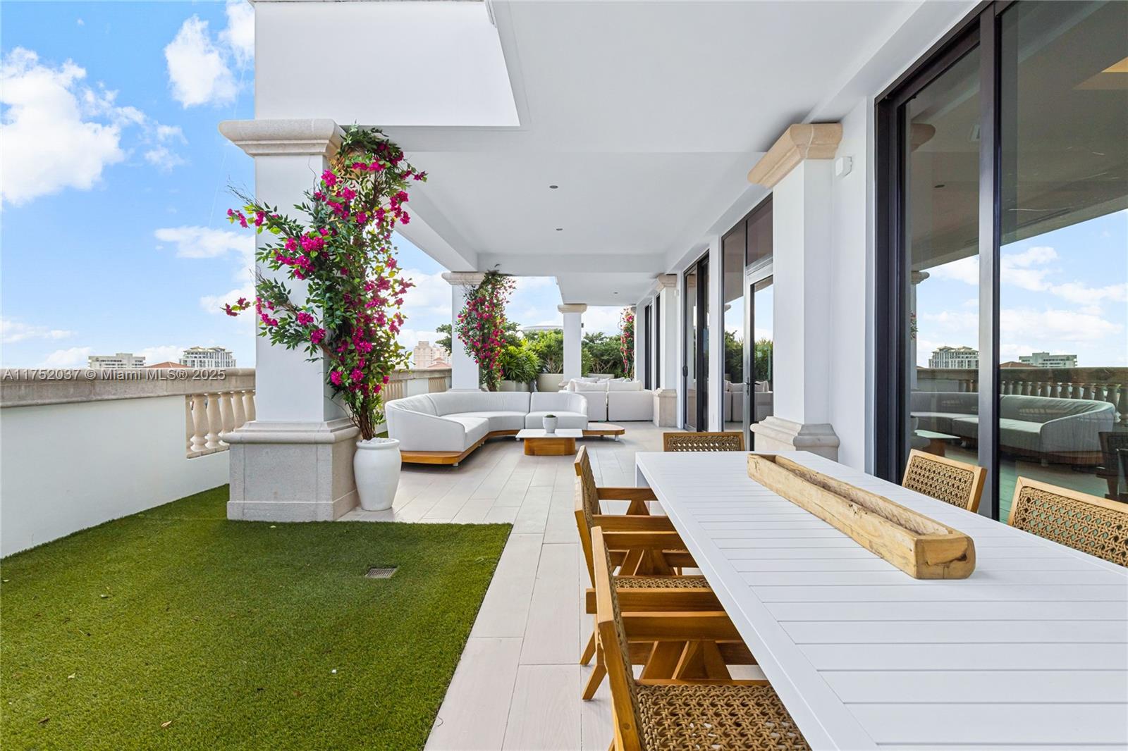 GIRALDA PLACE CONDO - Residential