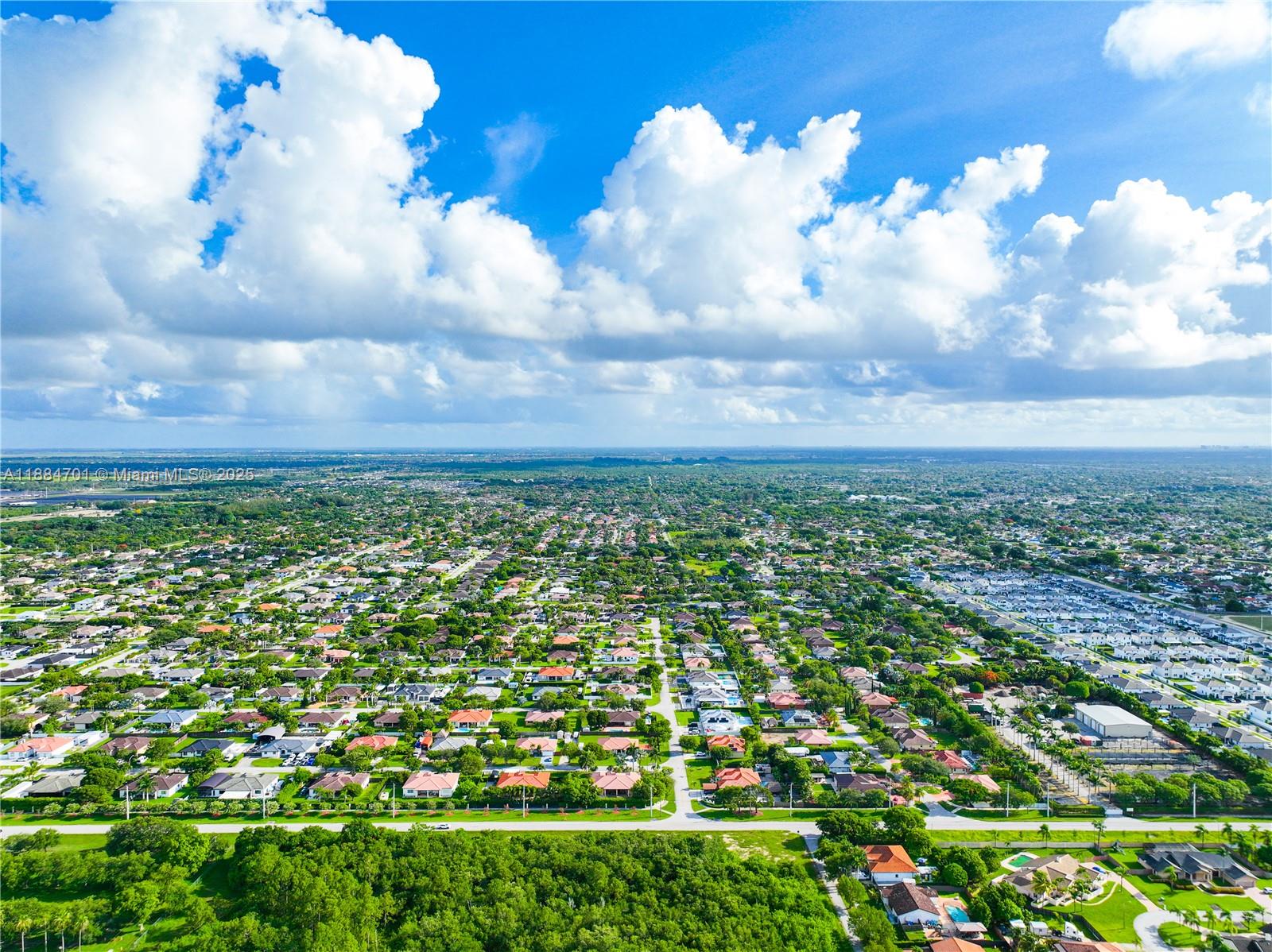 ESTATE MANSIONS 1ST ADDN - Residential