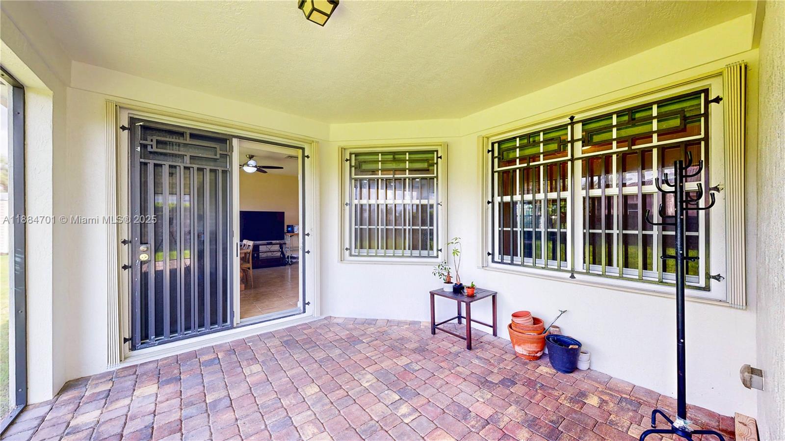 ESTATE MANSIONS 1ST ADDN - Residential