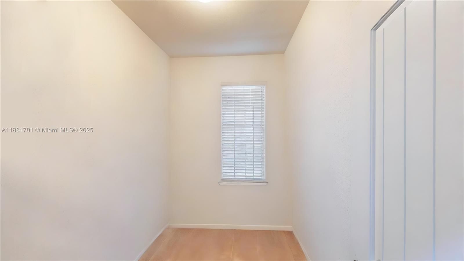 ESTATE MANSIONS 1ST ADDN - Residential