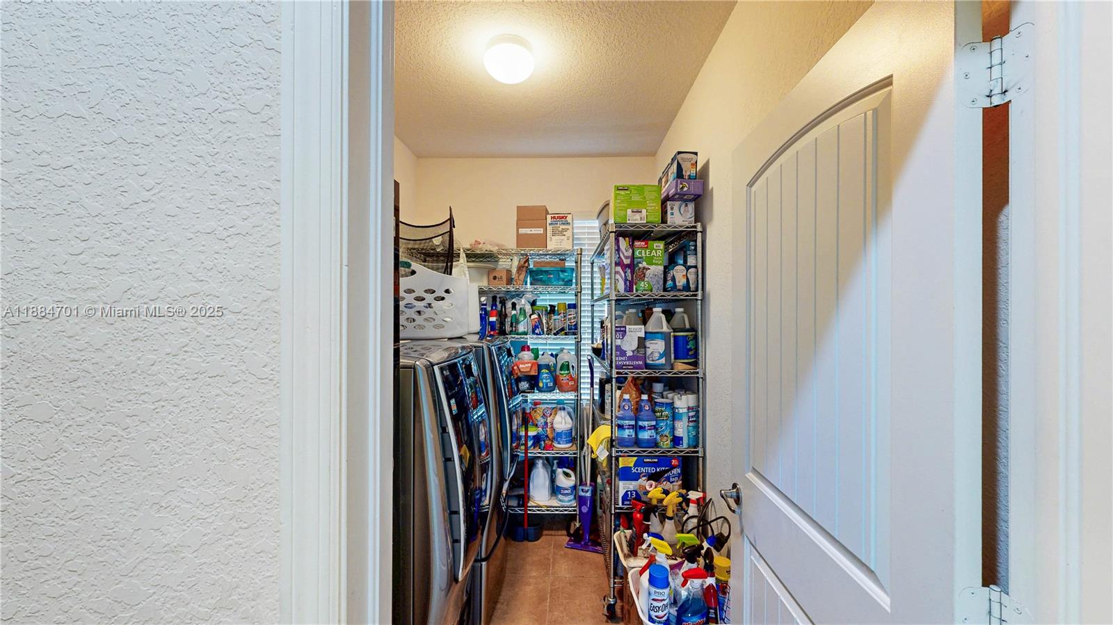 ESTATE MANSIONS 1ST ADDN - Residential