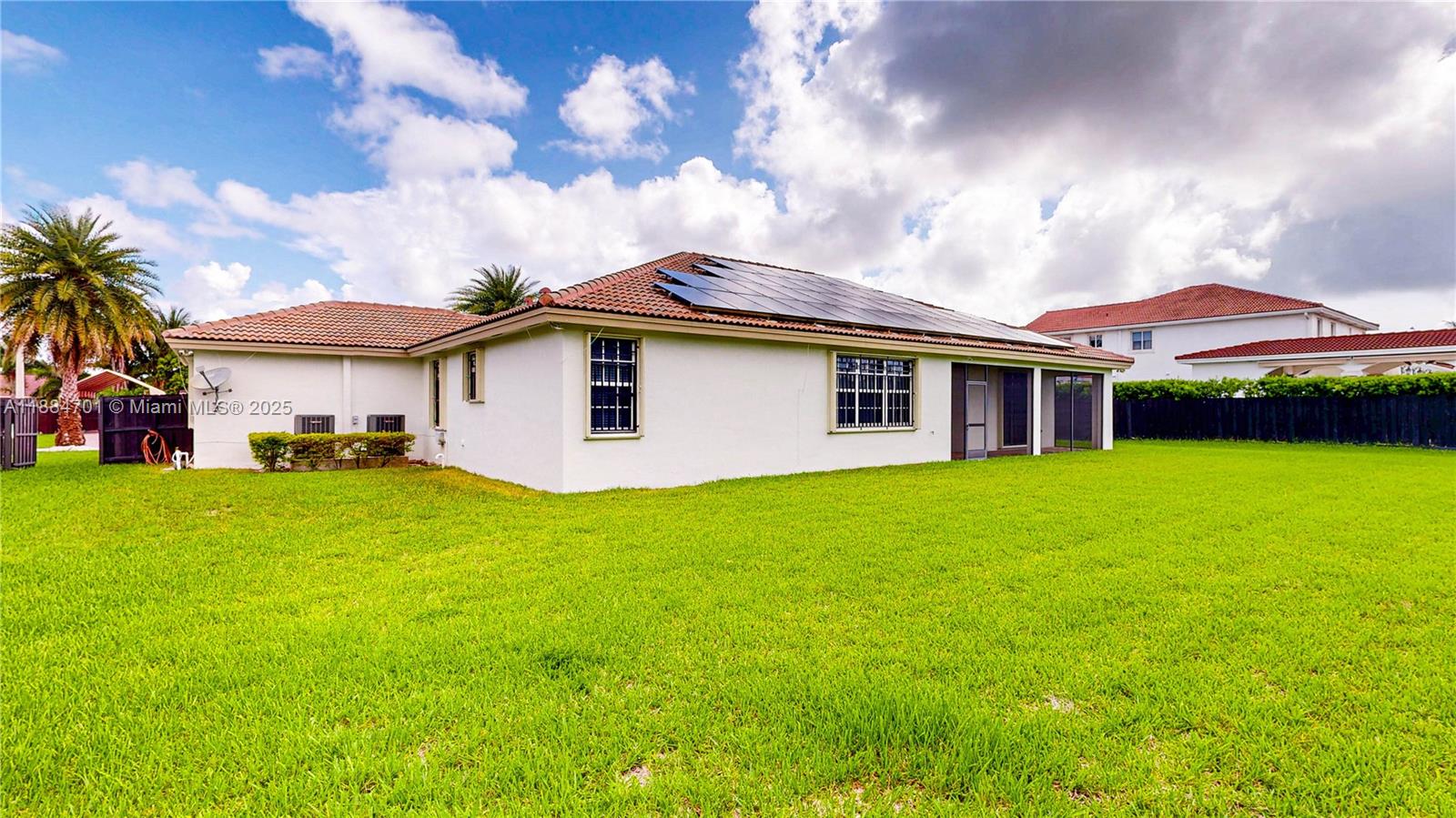 ESTATE MANSIONS 1ST ADDN - Residential