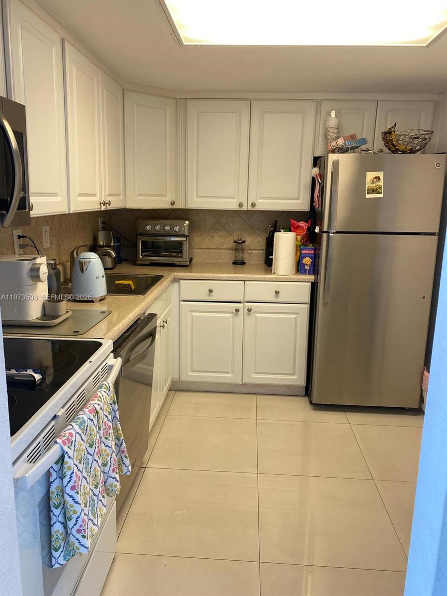 FLAMENCO CONDO TOWER I - Residential