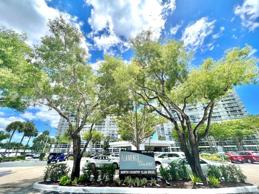 Beautifully updated 2-bedroom unit in Flamenco Towers featuring sleek porcelain floors, bright open living space, and a private balcony. Enjoy resort-style amenities  pool, sauna, vehicle wash area, laundry facility. Prime Aventura location near shops, parks, and Aventura Mall.