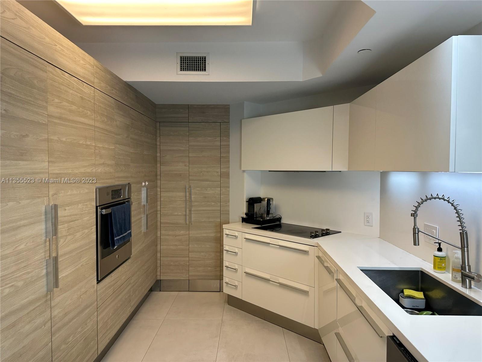 ONE TEQUESTA POINT CONDO - Residential Lease