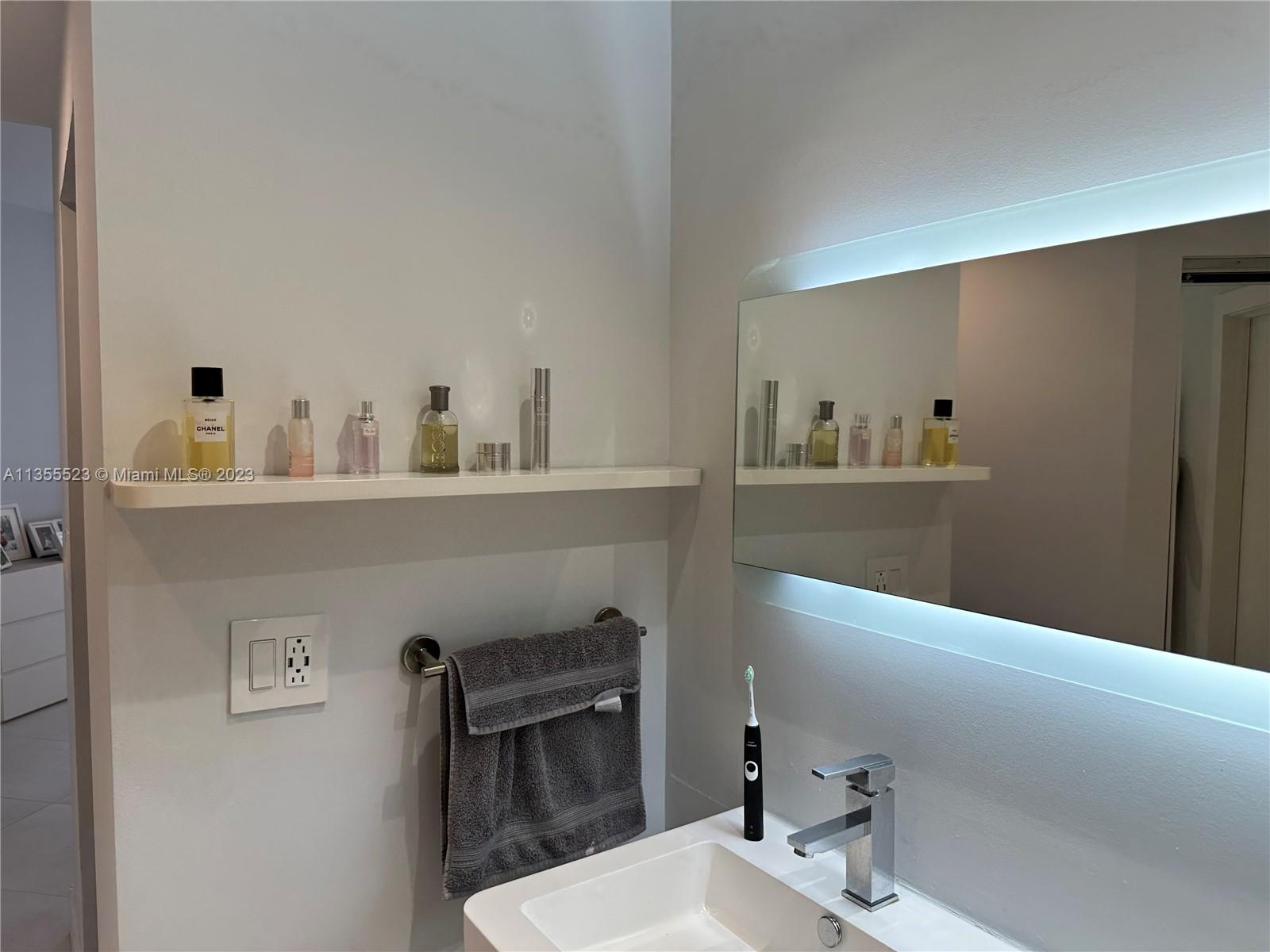 ONE TEQUESTA POINT CONDO - Residential Lease