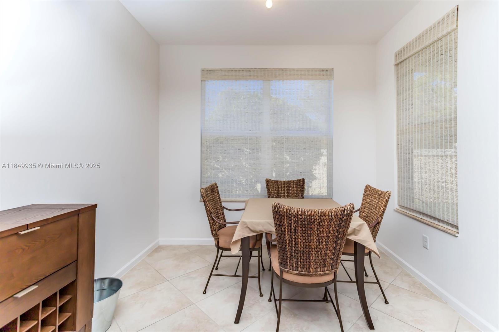 BLUE LAKE TOWNHOMES - Residential