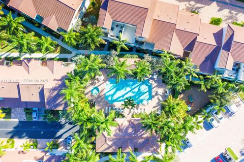 4857 NW 16th Ter Boca Raton FL 33431