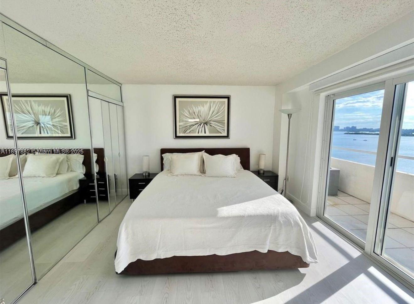 BAYSHORE YACHT & TENNIS C - Residential Lease