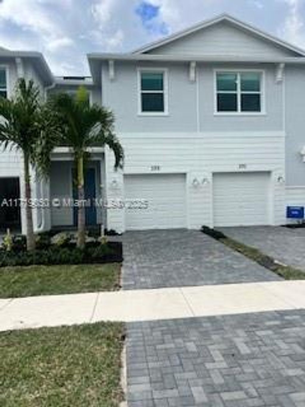 Photo of 372 SE Crossoak Ln #372, Port Saint Lucie, FL 34984 (MLS # A11719050)