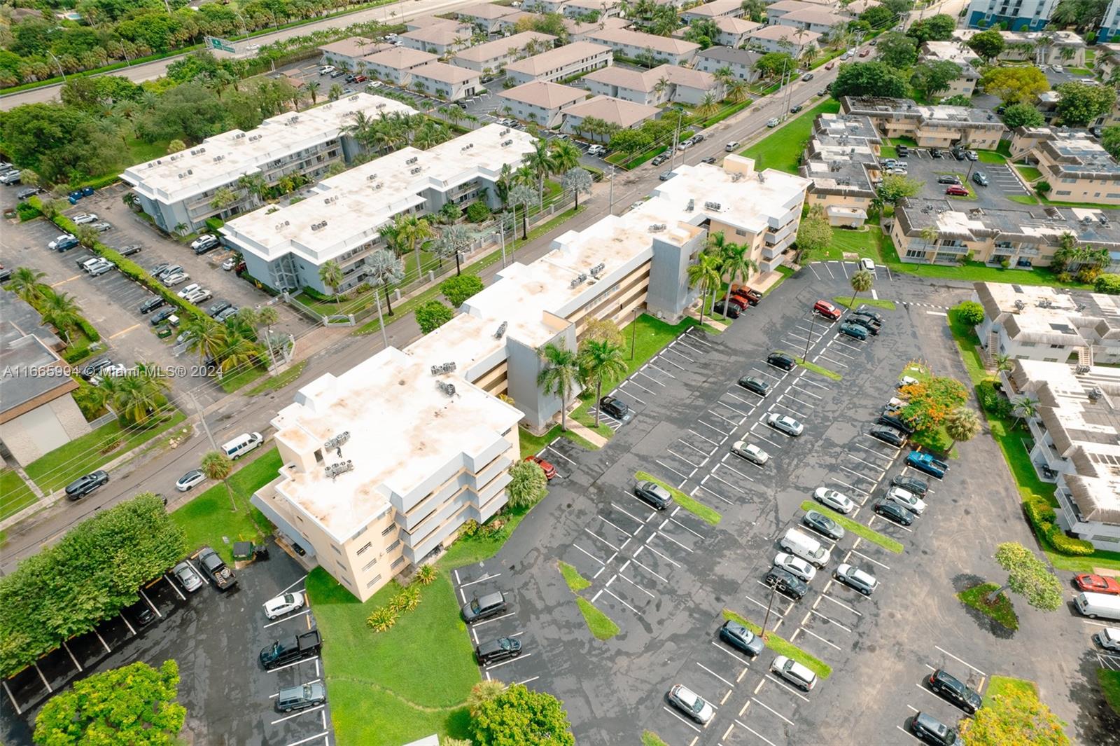 Village at Dadeland - Residential