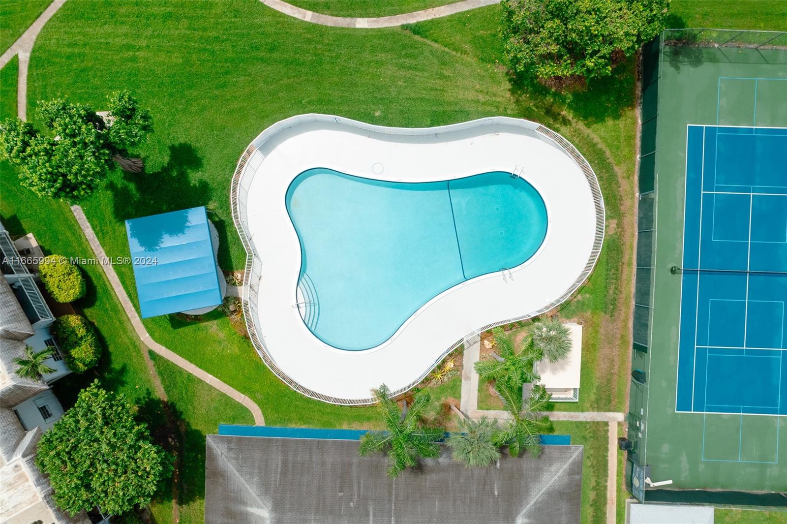 Village at Dadeland - Residential