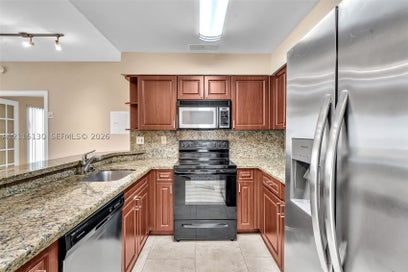 HOME MAX REALTY INTERNATIONAL 2445 SW 18th Ter 412 Fort Lauderdale FL 33315