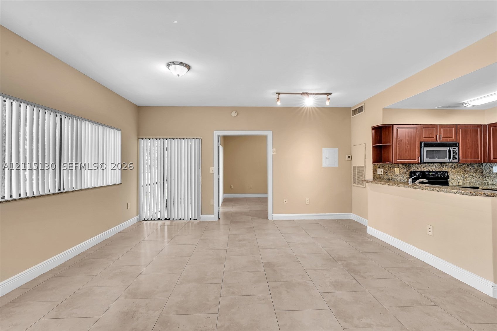2445 SW 18th Ter 412