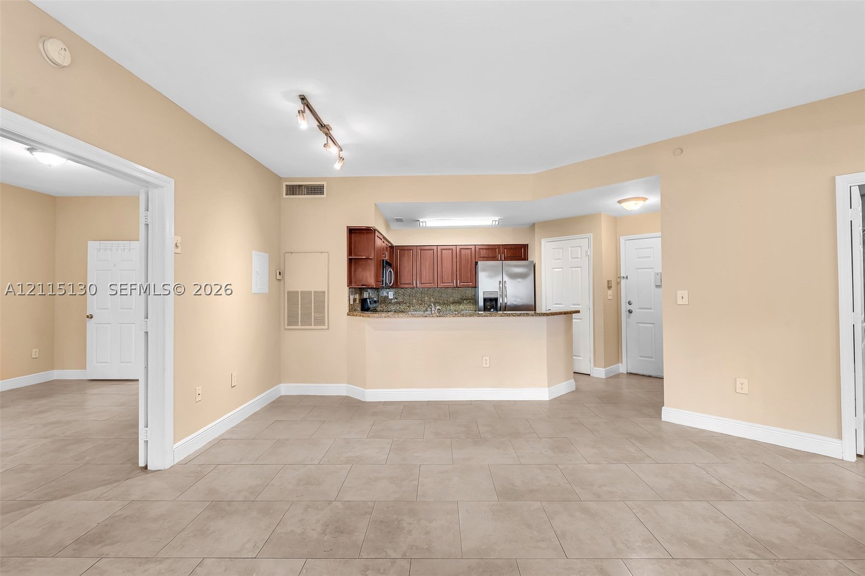 2445 SW 18th Ter 412