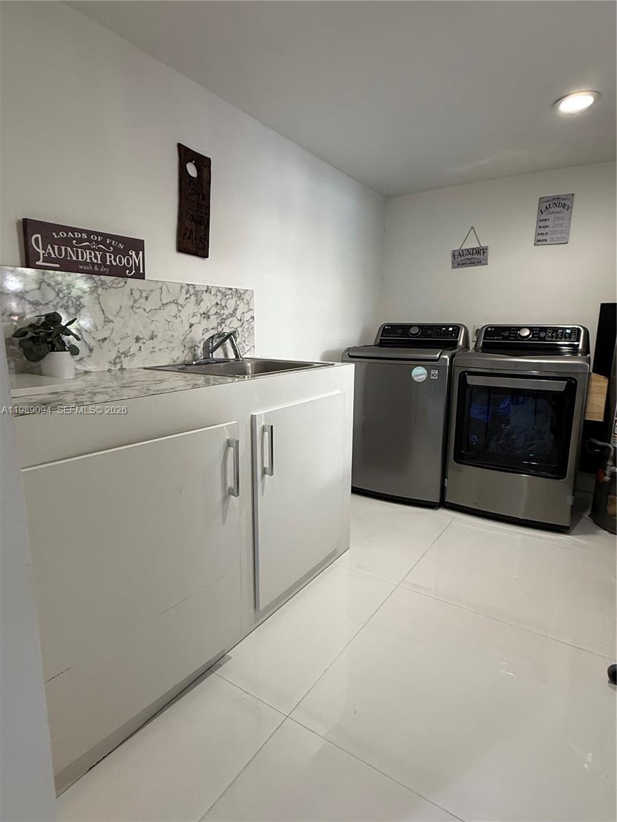 SOUTH CORAL HOMES SEC 2 - Residential Lease