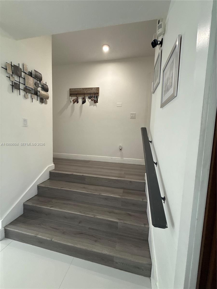 SOUTH CORAL HOMES SEC 2 - Residential Lease