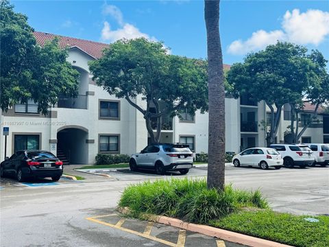 Photo of 650 S Park Rd #26-5, Hollywood, FL 33021 (MLS # A11887997)