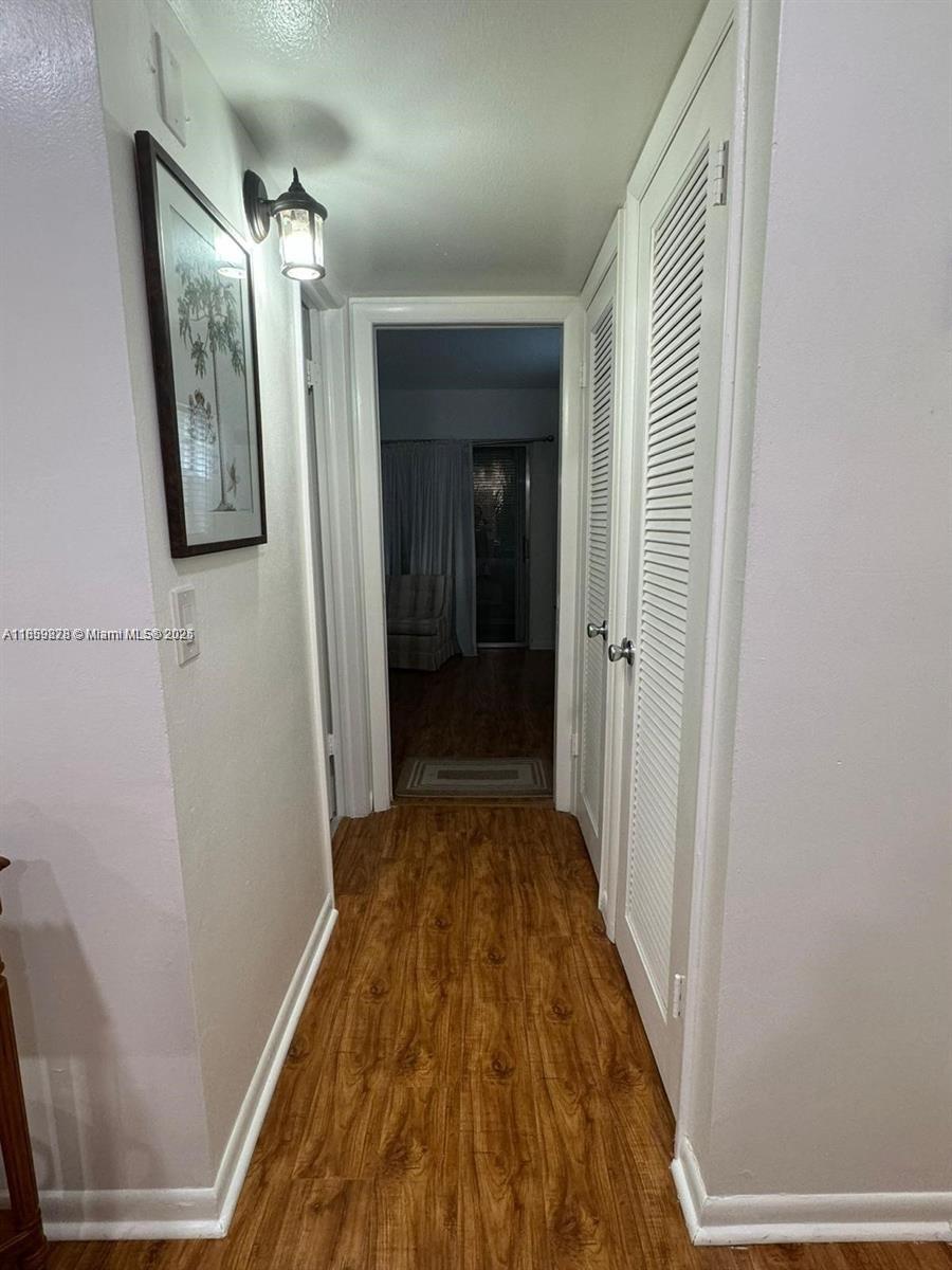 KINGS POINT BURGUNDY A THR - Residential Lease