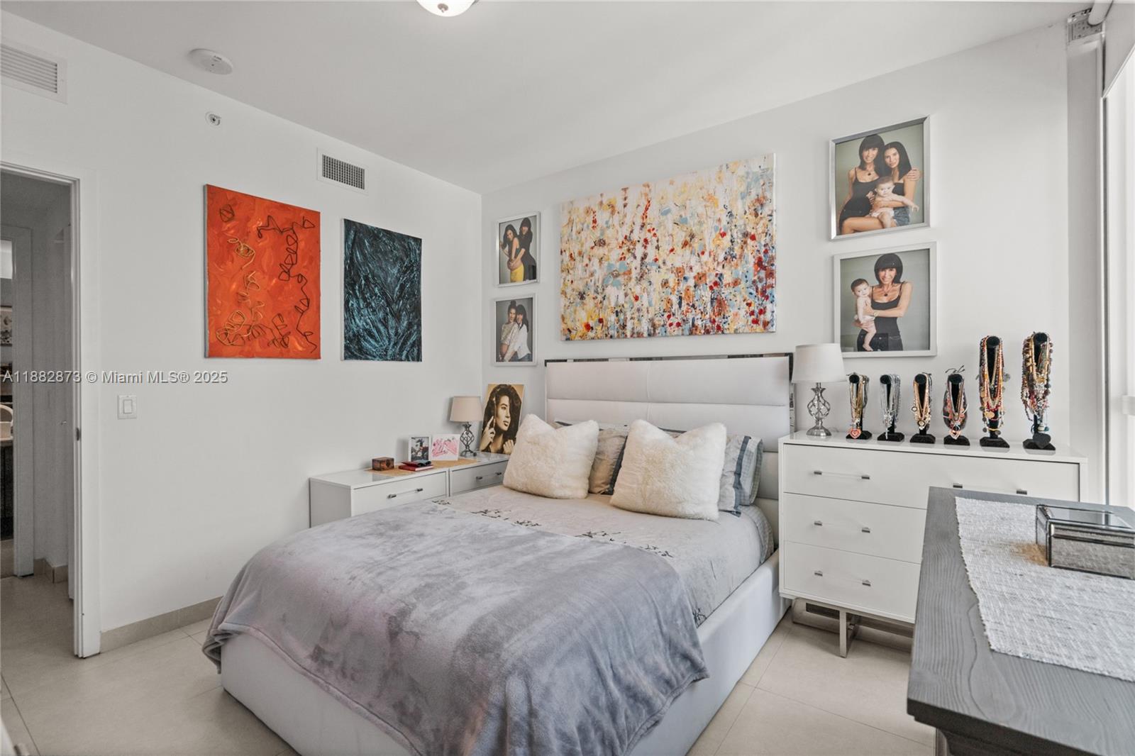 THE BONDO (1080 BRICKELL) - Residential