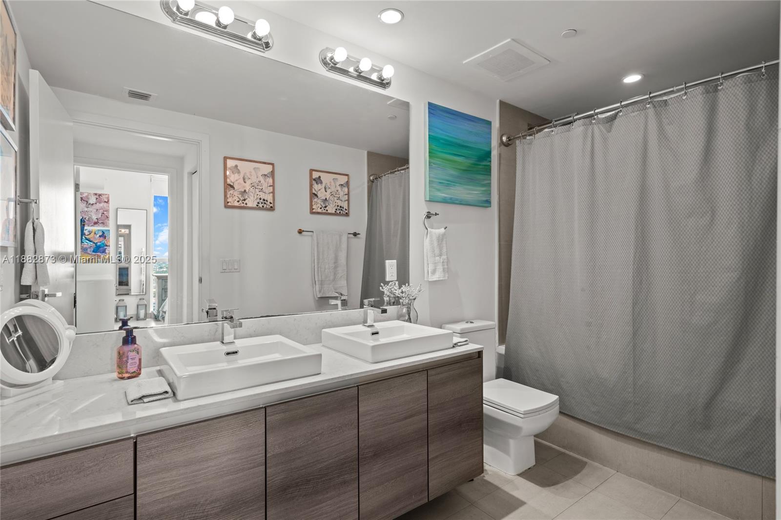 THE BONDO (1080 BRICKELL) - Residential