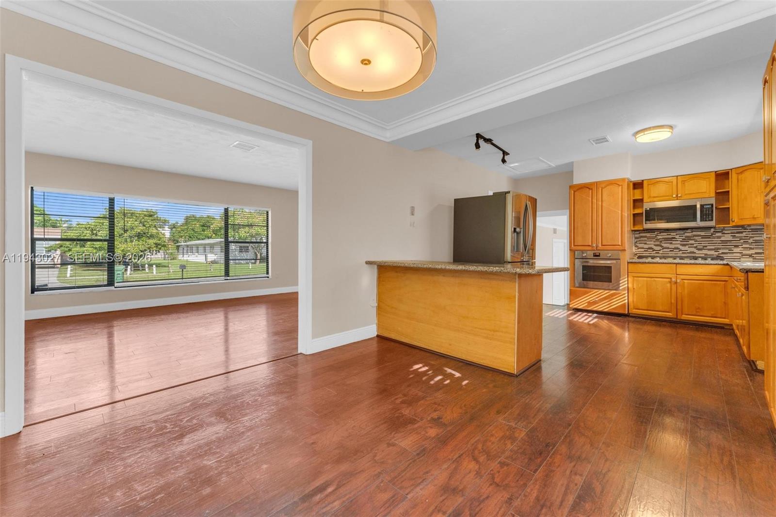 GOLF PARK SEC 2 REV - Residential Lease