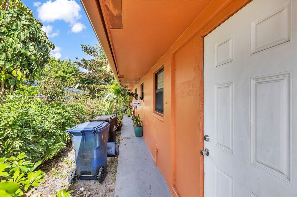 Photo of 1451 NW 19th St, Fort Lauderdale, FL 33311 (MLS # A11982030)