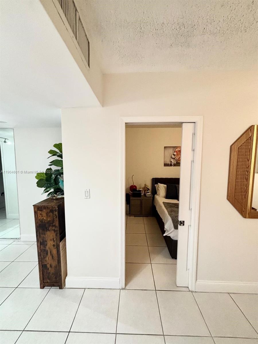 FOUR AMBASSADORS CONDO PH - Residential Lease