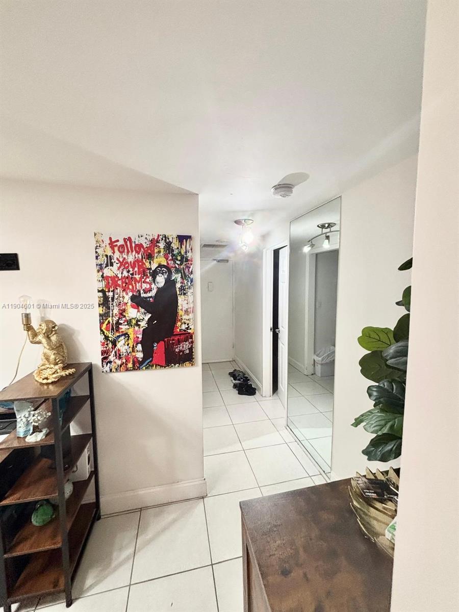 FOUR AMBASSADORS CONDO PH - Residential Lease