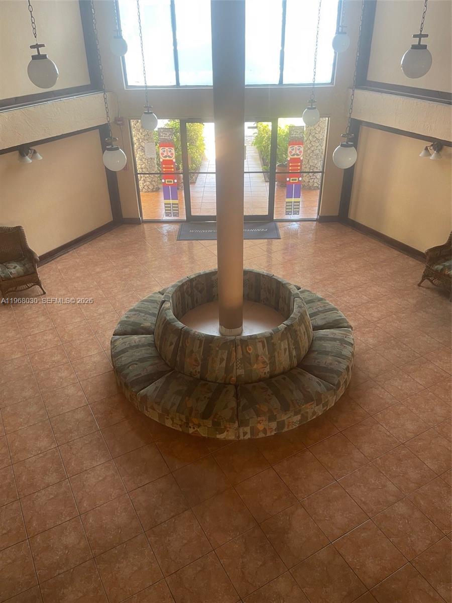 1350 SW 122nd Ave 212