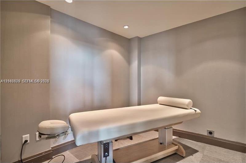 NORDICA CONDO - Residential Lease