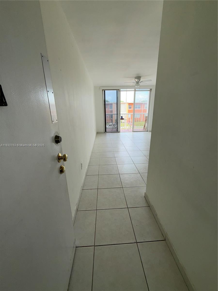 3551 SW 9th Ter 206