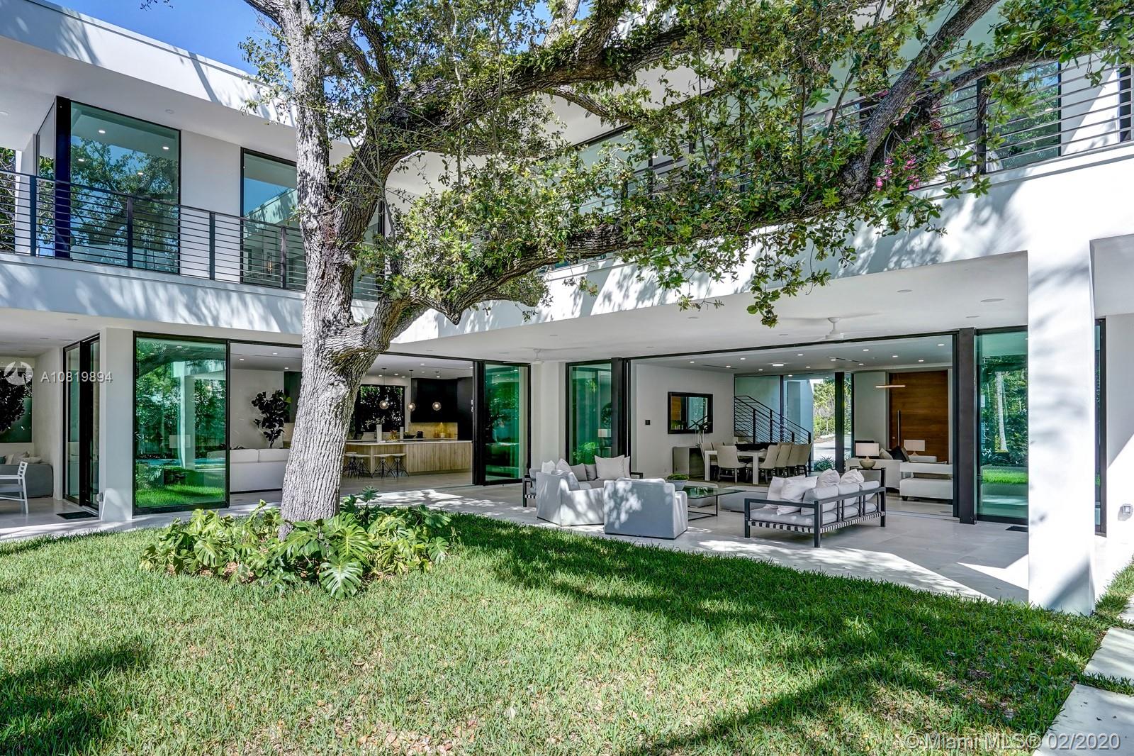 FOUR WAY LODGE ESTATES 1 - Residential