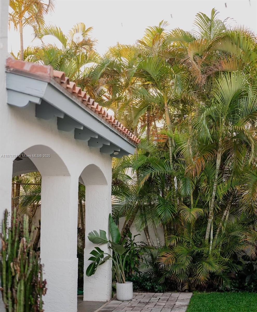 BELAIR WPB - Residential Lease