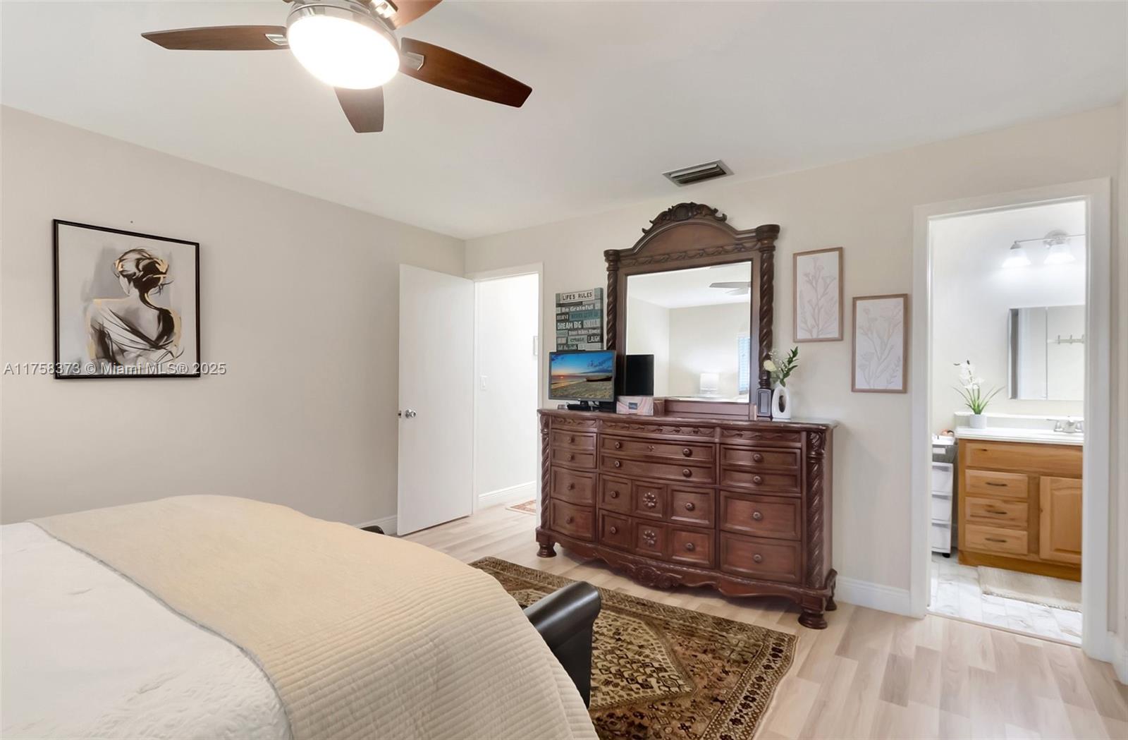 DELRAY VILLAS 2 - Residential